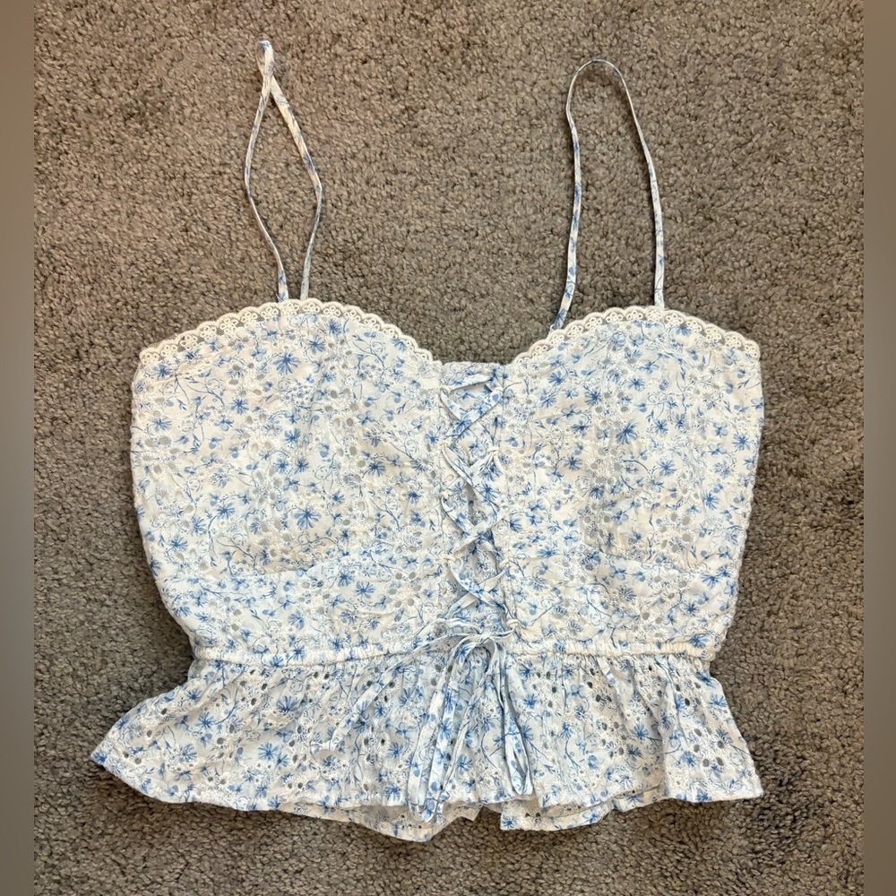 Altar'd State White and Light Blue Floral Lace-Up Peplum Cami